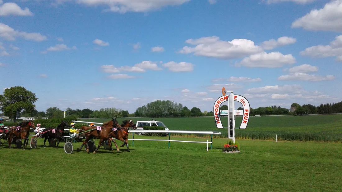 Hippodrome Méral - Trot